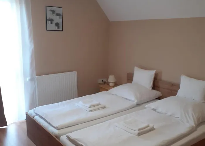 Bed & Breakfast Family Panzio